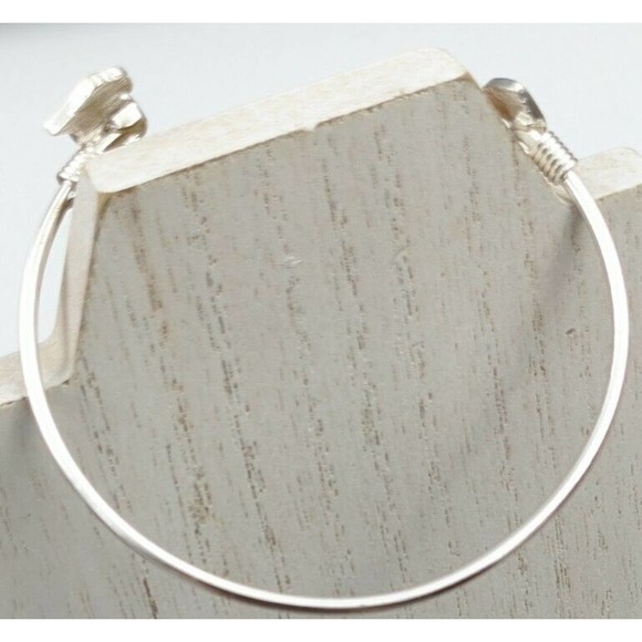 Alex Ryan by CK Design Silver Tone Home Dangle Earrings NWT & Bracelet - Picture 8 of 9